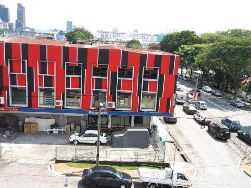 Oyo 44100 Hotel Casavilla Петалинг Джая Екстериор снимка