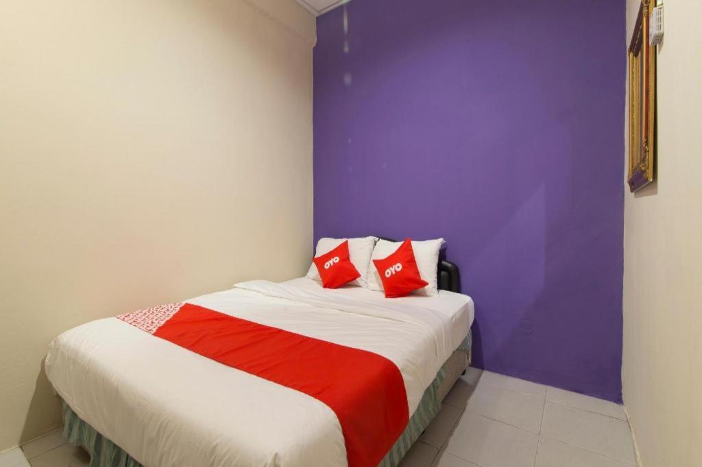 Oyo 44100 Hotel Casavilla Петалинг Джая Екстериор снимка
